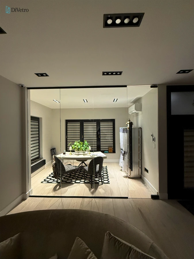 Frameless Glass Partitions — Brooklyn, NY (May 2025)