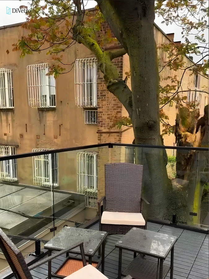 Custom Glass Rooftop Railings — Brooklyn, NY (2022)