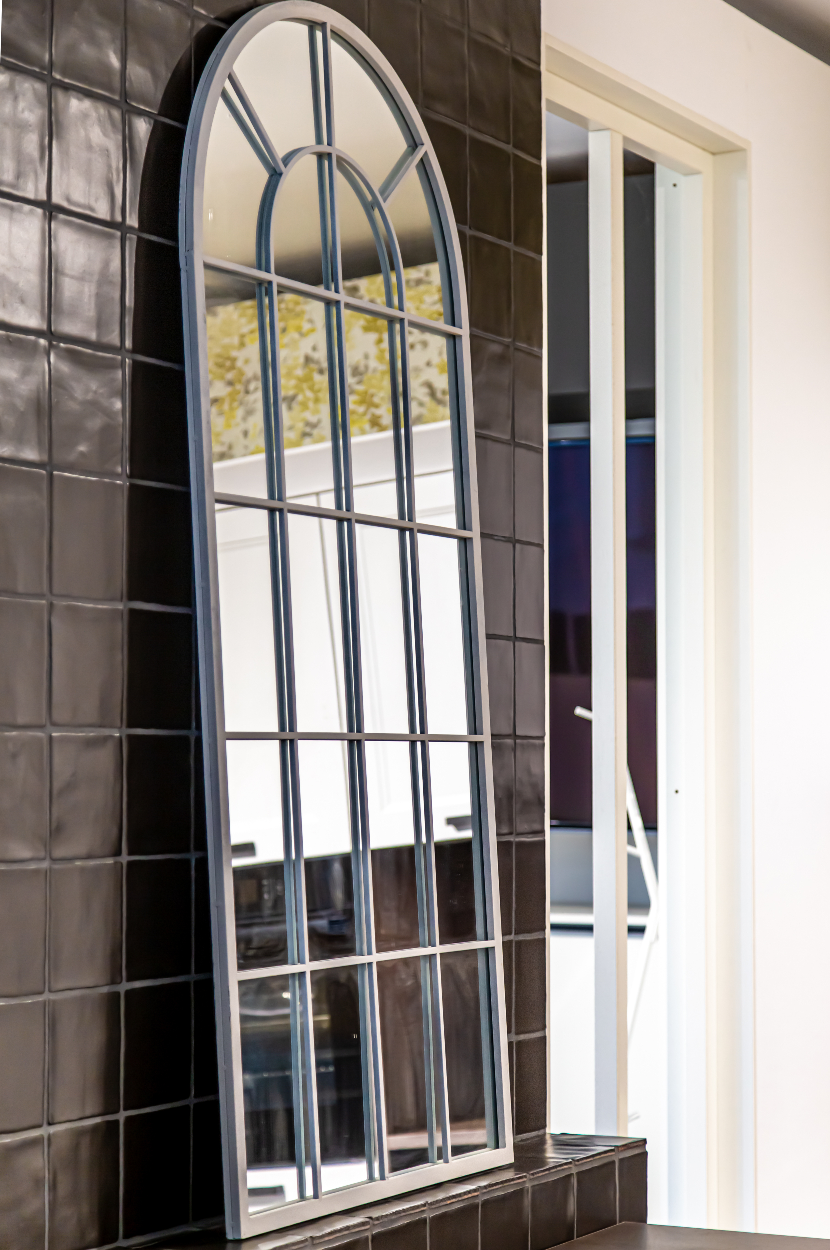 Real project — European windows with custom wood-grain finish